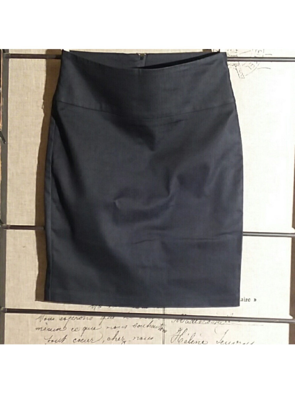 Women's Black Pencil Skirt - Sleek Professional Fit